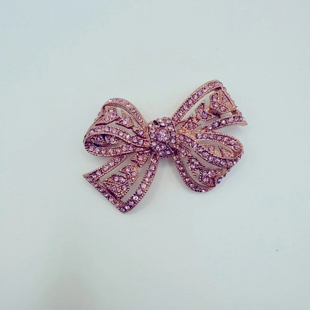 Kenneth Jay Lane KJL Art Deco Style PINK Rose Gold Rhinestone Bow Brooch Formal